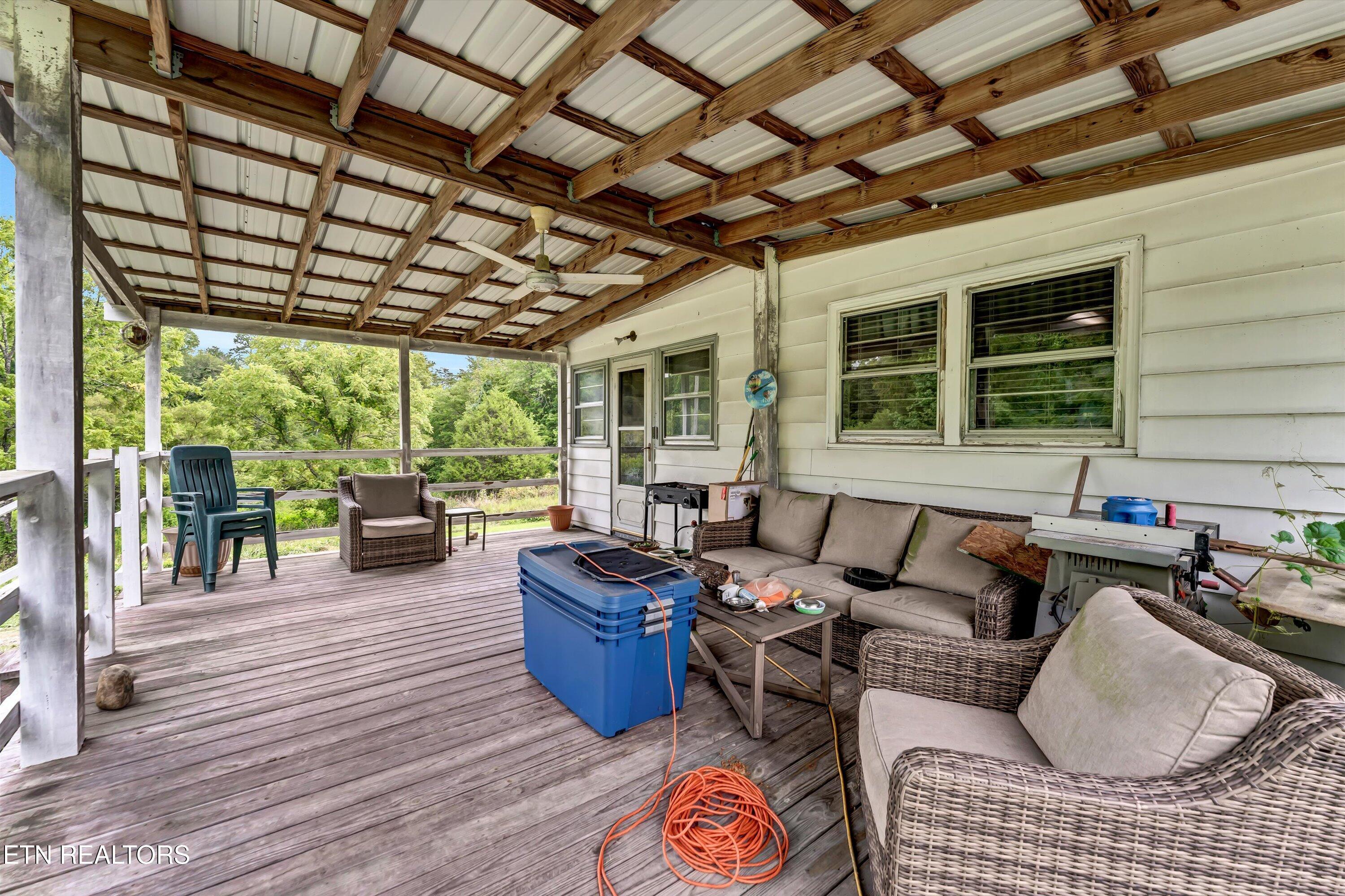 123 Sexton Lane Clinton, TN 37716 - Photo 15 of 35 19-123 Sexton Ln-19