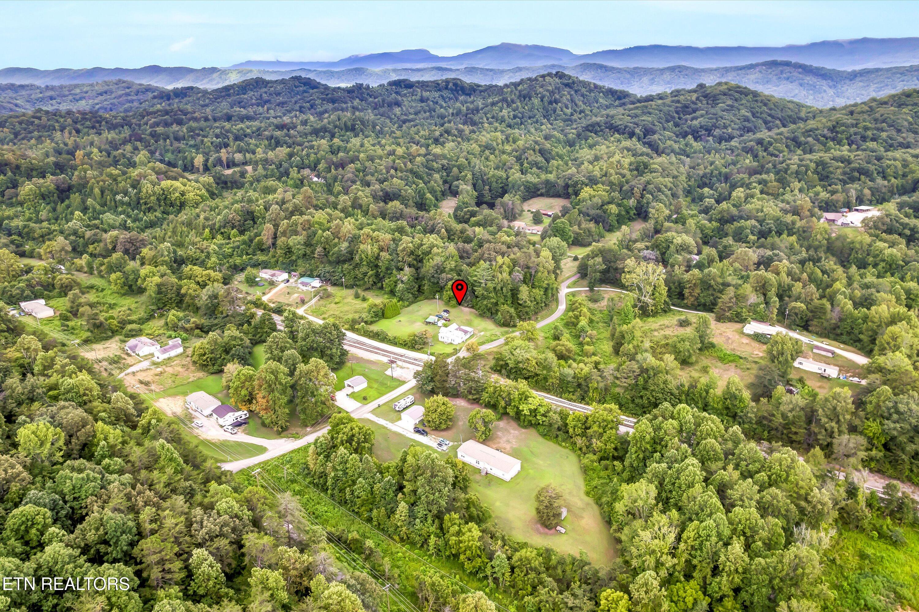 123 Sexton Lane Clinton, TN 37716 - Photo 31 of 35 39-123 Sexton Ln-39