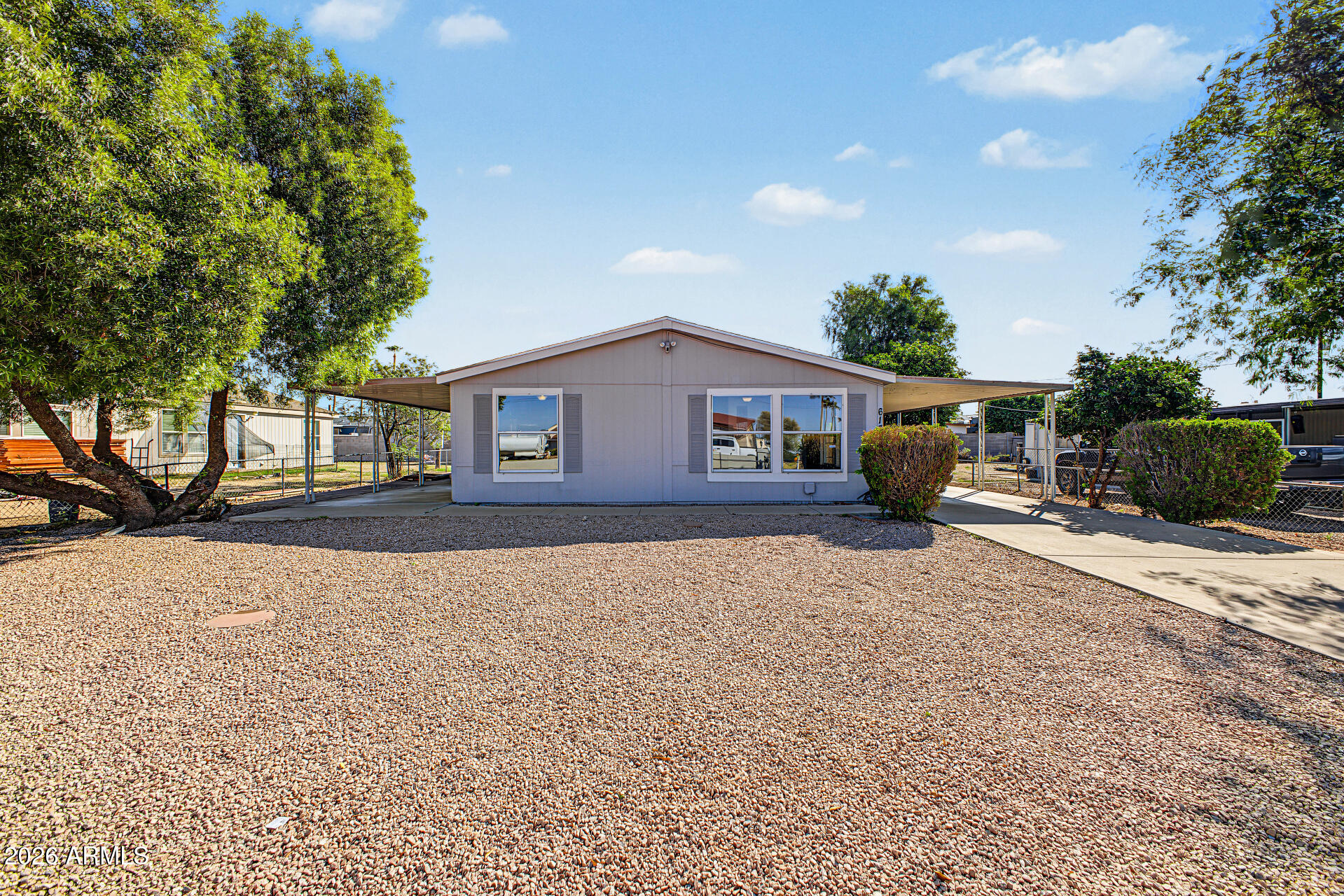 613 South Ellsworth Road Mesa, AZ 85208 - Photo 3 of 32 5 - 92nd