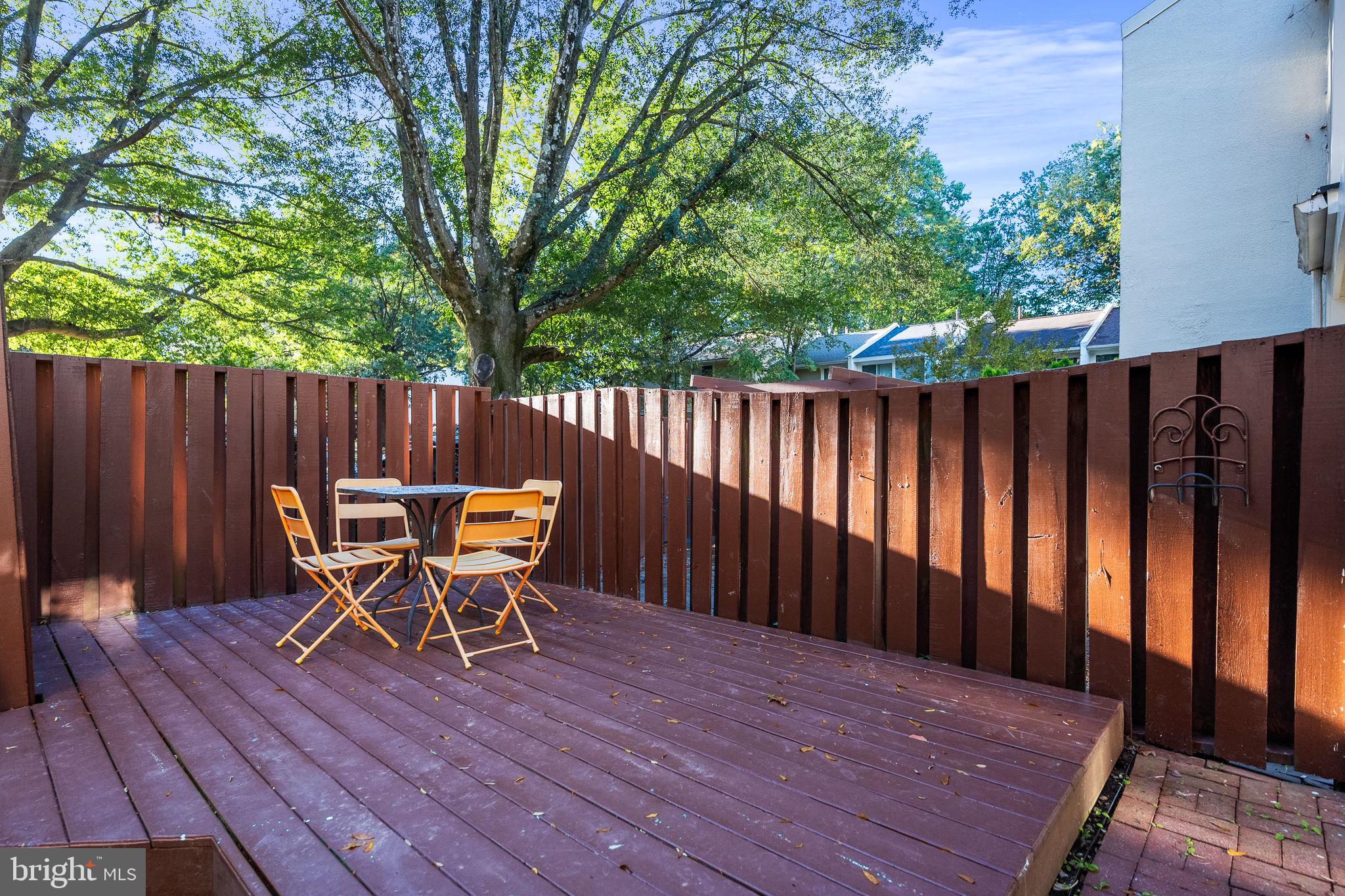 2340 Southgate Square Reston, VA 20191 - Photo 4 of 33