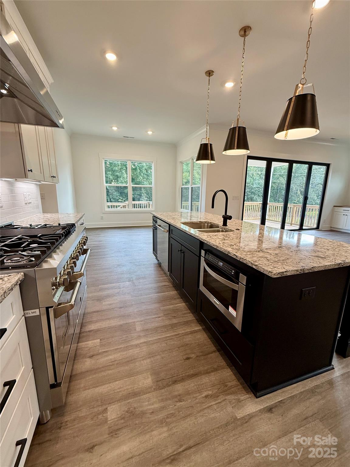 8823 Wingard Road Waxhaw, NC 28173 - Photo 10 of 38 Gallery Image 10