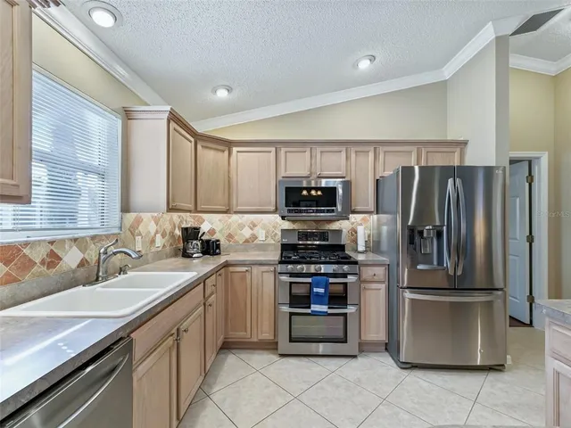 $3,000 | 1095 Blythe Way, The Villages, FL 32162