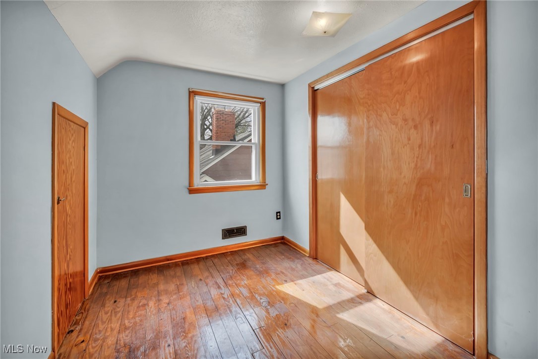 1518 Wilmar Road Cleveland, OH 44121 - Photo 28 of 34
