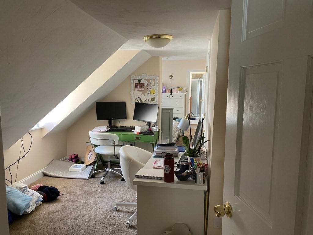 77 Pearl Street, Unit 2 Boston, MA 02129 - Photo 9 of 10