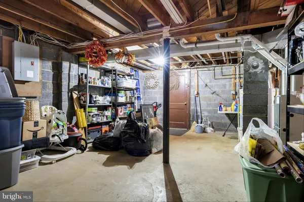 $400,000 | 39 Longwood Drive, Hamilton, NJ 08620
