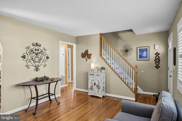 $400,000 | 39 Longwood Drive, Hamilton, NJ 08620