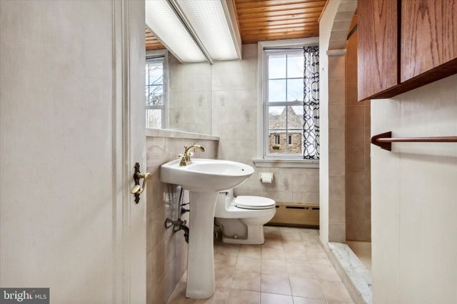 $360,000 | 1045 Blythe Avenue, Drexel Hill, PA 19026