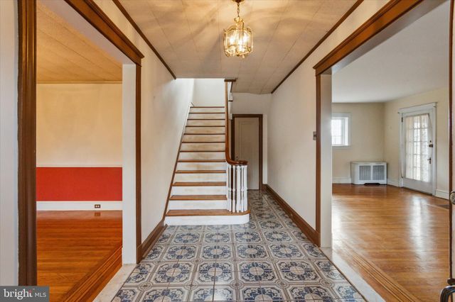 $360,000 | 1045 Blythe Avenue, Drexel Hill, PA 19026