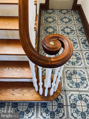 $360,000 | 1045 Blythe Avenue, Drexel Hill, PA 19026