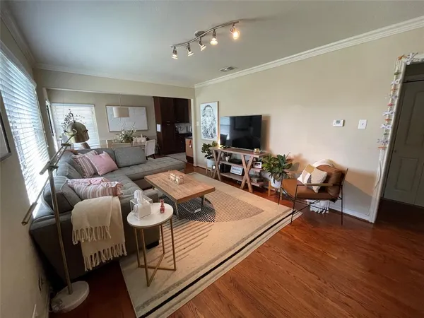 $2,499 | 3719 Seguin Drive, Dallas, TX 75220