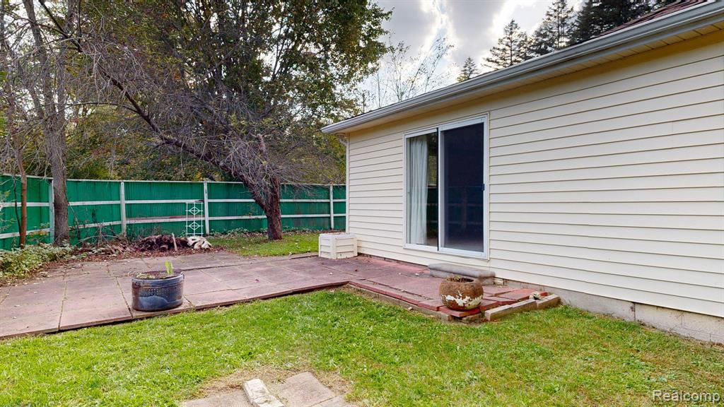 6444 Lucas Road Flint, MI 48506 - Photo 39 of 49