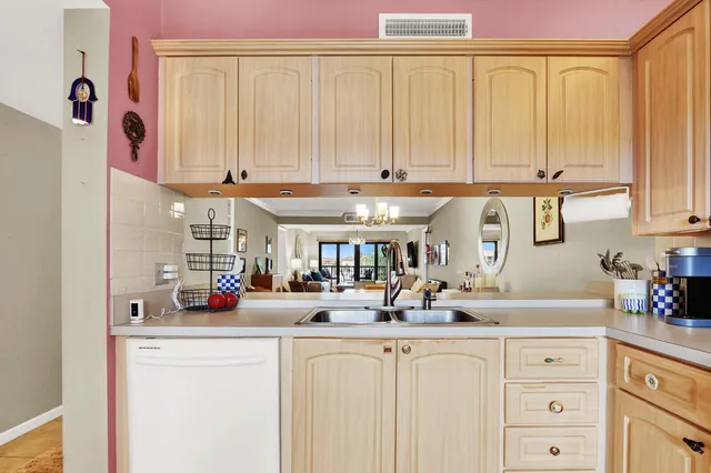 $489,000 | 901 Seafarer Circle, Unit 403, Jupiter, FL 33477