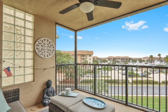 $489,000 | 901 Seafarer Circle, Unit 403, Jupiter, FL 33477