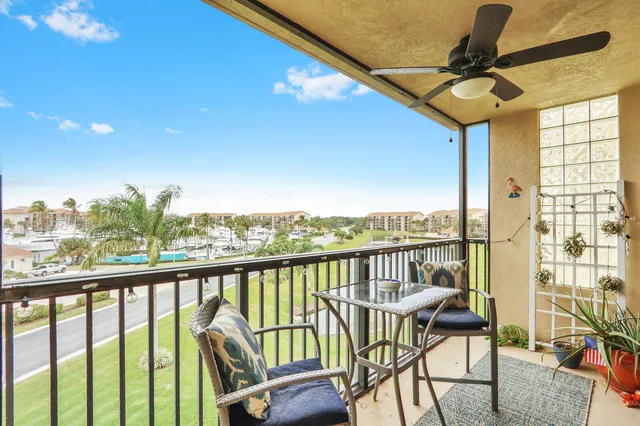 $489,000 | 901 Seafarer Circle, Unit 403, Jupiter, FL 33477