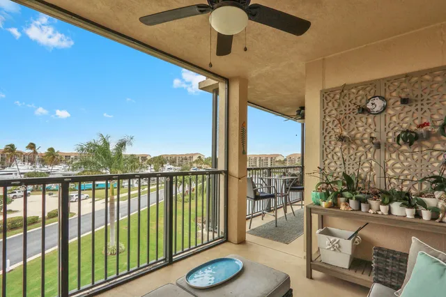 $489,000 | 901 Seafarer Circle, Unit 403, Jupiter, FL 33477