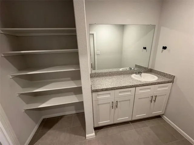 $2,450 | 424 Amory Street, Azle, TX 76020