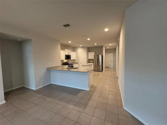 $2,450 | 424 Amory Street, Azle, TX 76020