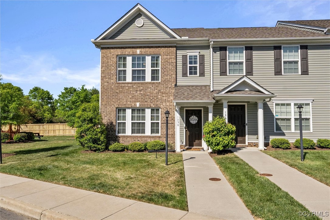 1350 Stone Rdg Pk Loop Henrico, VA 23228 - Photo 1 of 32 Gallery Image 1