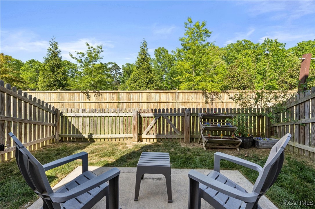 1350 Stone Rdg Pk Loop Henrico, VA 23228 - Photo 5 of 32 Gallery Image 5