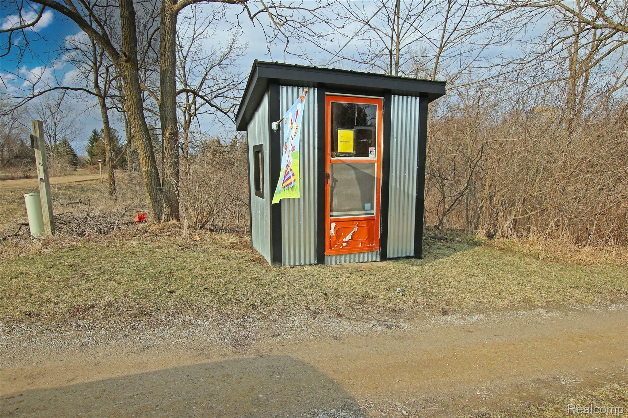 7037 Dutch Road Goodrich, MI 48438 - Photo 74 of 93 74) Bus House.jpg