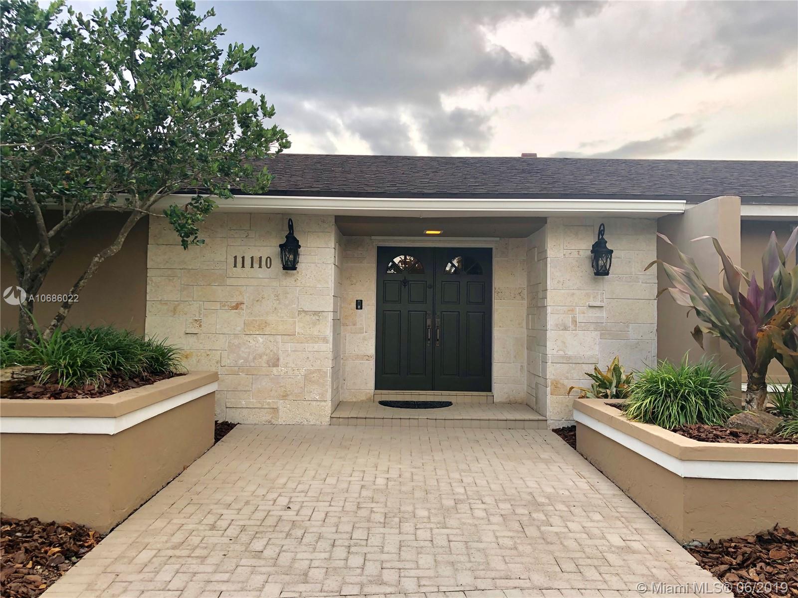 11110 Southwest 124th Road Miami, FL 33176 - Photo 3 of 24