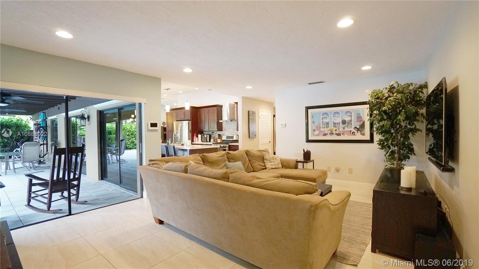 11110 Southwest 124th Road Miami, FL 33176 - Photo 22 of 24