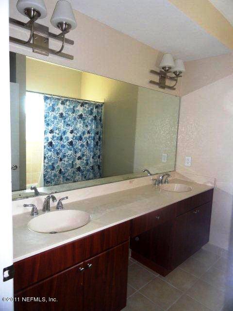 9745 Touchton Road, Unit 821 Jacksonville, FL 32246 - Photo 6 of 10 Bathroom
