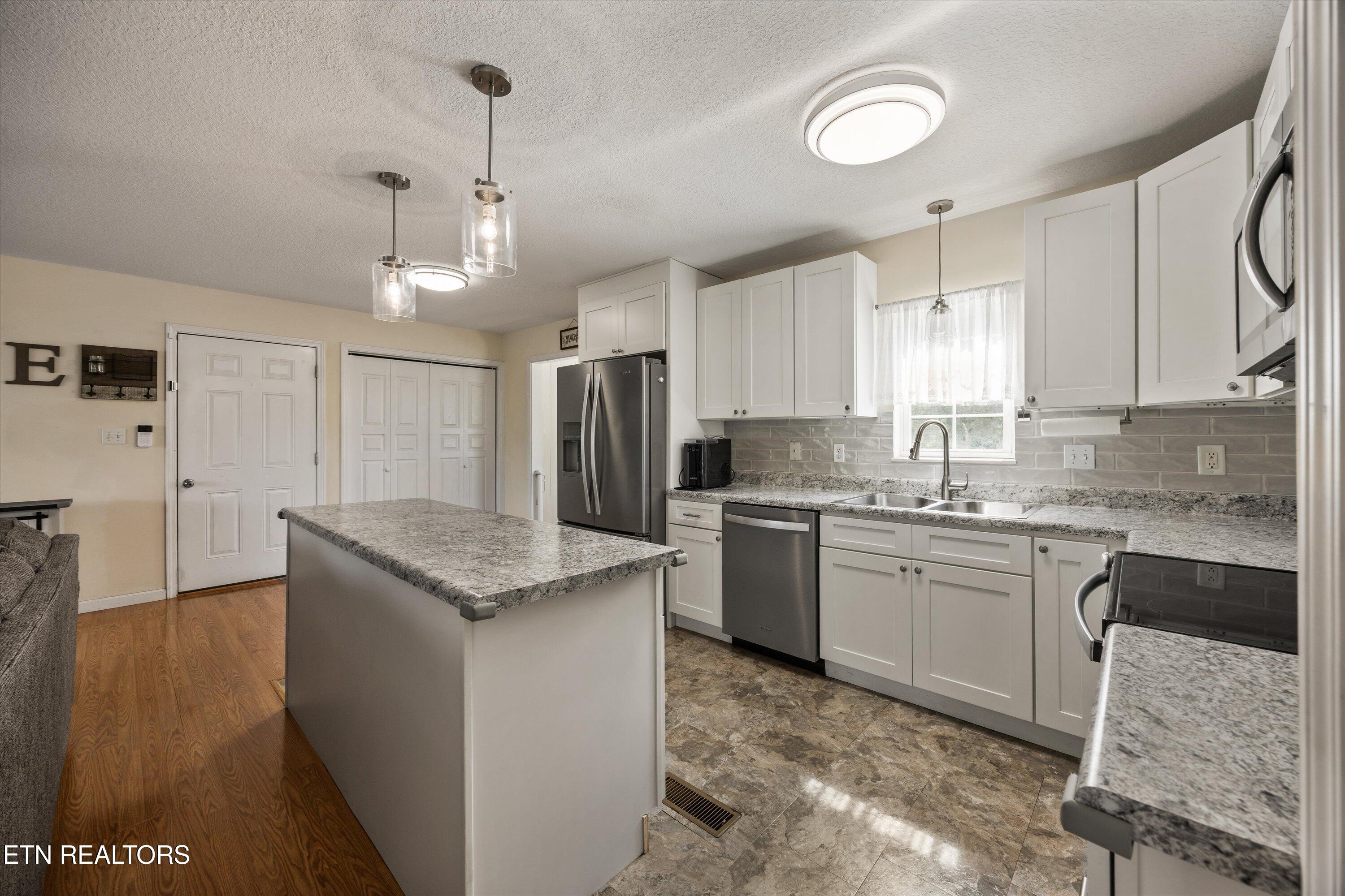 8230 Gamblers Choice Trail Powell, TN 37849 - Photo 14 of 36 IMG_9988