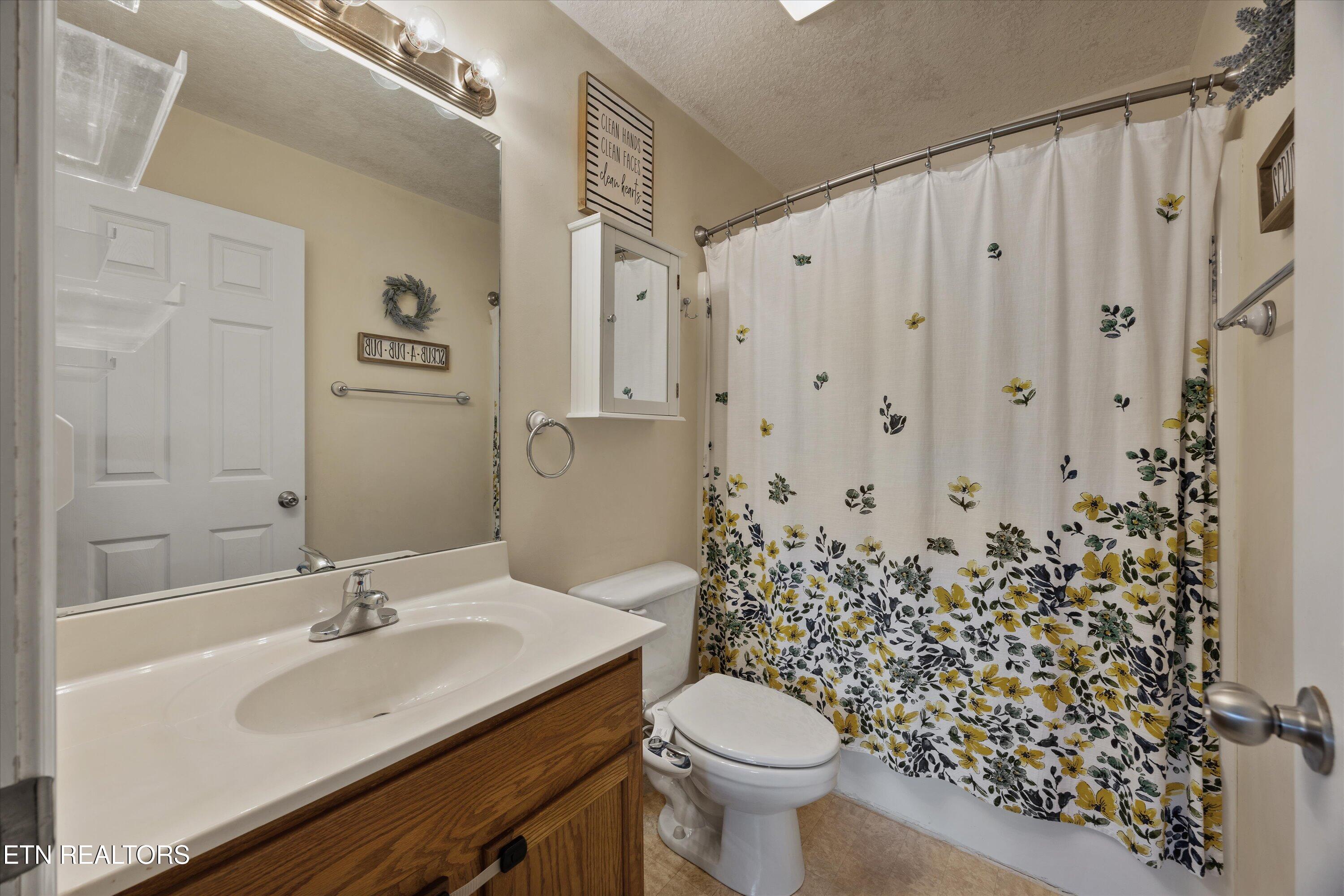 8230 Gamblers Choice Trail Powell, TN 37849 - Photo 21 of 36 IMG_9995