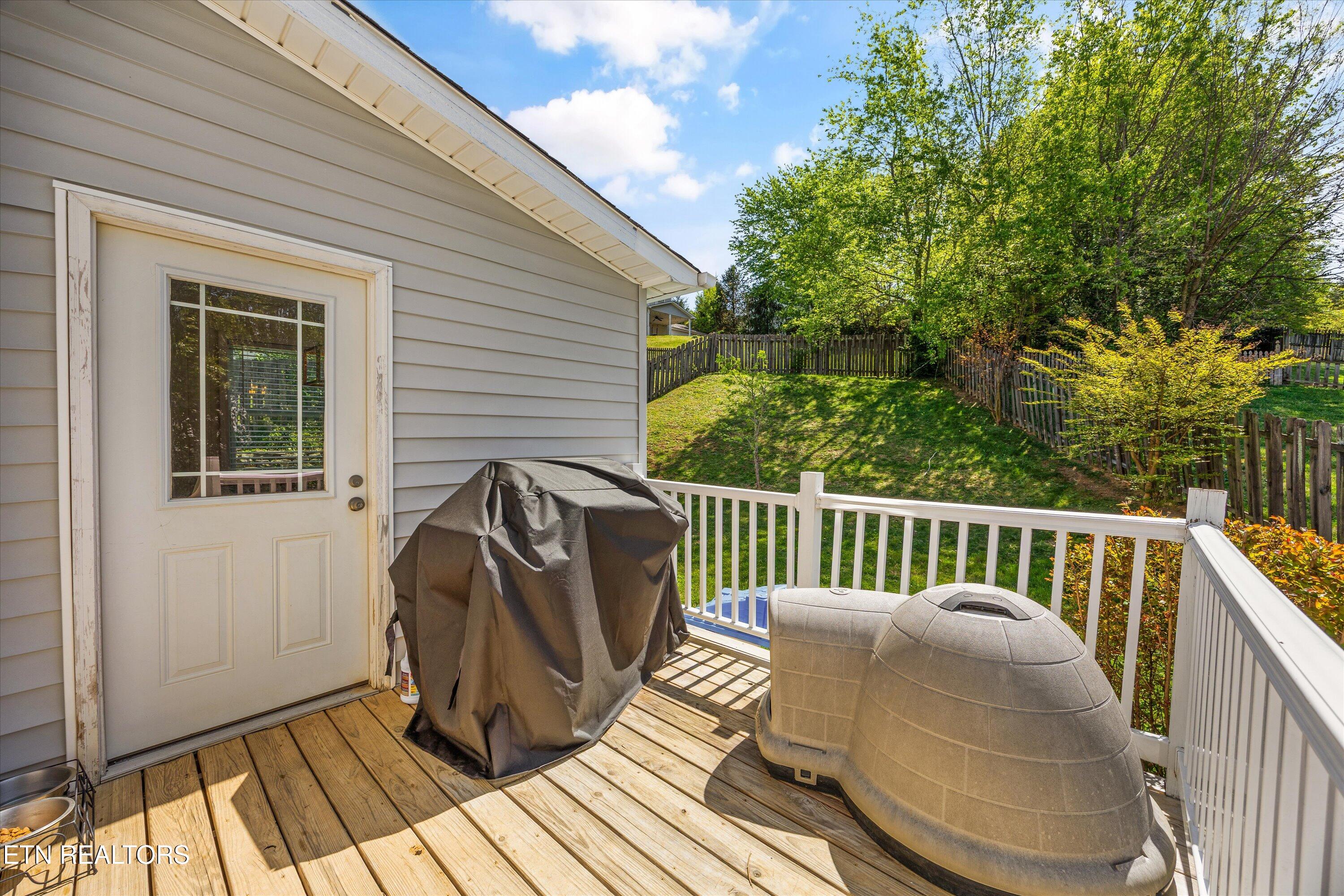 8230 Gamblers Choice Trail Powell, TN 37849 - Photo 28 of 36 IMG_0003