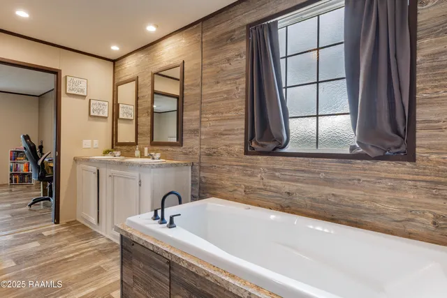 $199,000 | 1206 Cypress Island Highway, St. Martinville, LA 70582