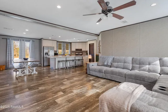 $199,000 | 1206 Cypress Island Highway, St. Martinville, LA 70582