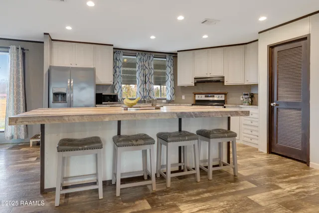 $199,000 | 1206 Cypress Island Highway, St. Martinville, LA 70582