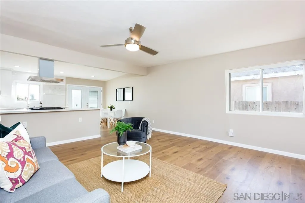 9745 St George Street Spring Valley, CA 91977 - Photo 6 of 25 Gallery Image 6