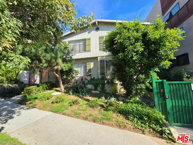 $3,250 | 920 Westbourne Drive, Unit 10, West Hollywood, CA 90069