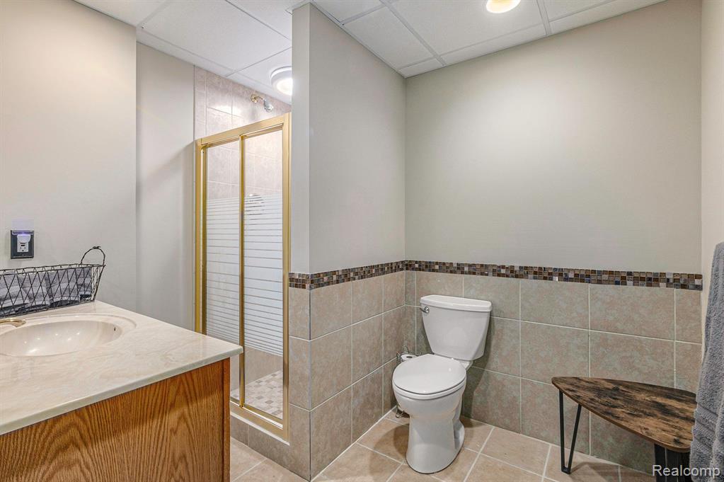 8065 Woodview Road Clarkston, MI 48348 - Photo 42 of 57