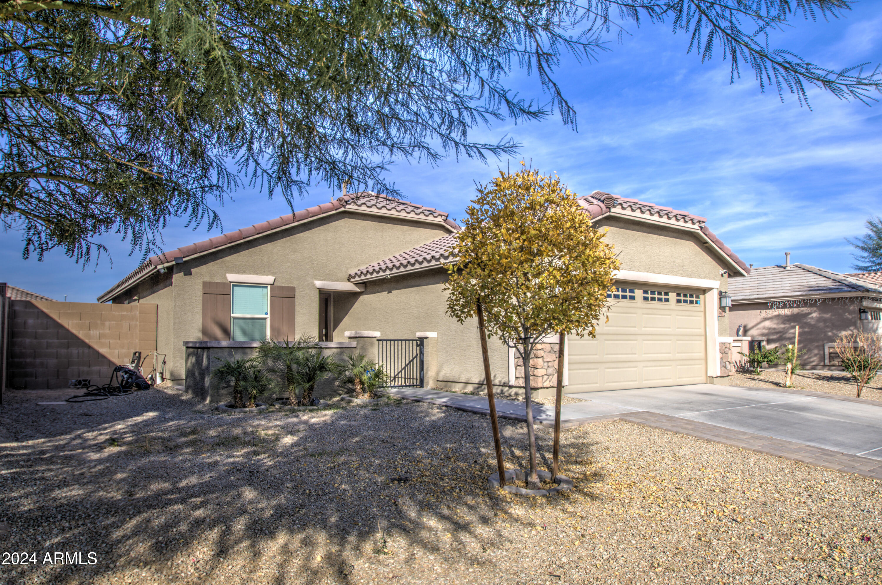 9612 West Trumbull Road Tolleson, AZ 85353 - Photo 4 of 36 Front 4