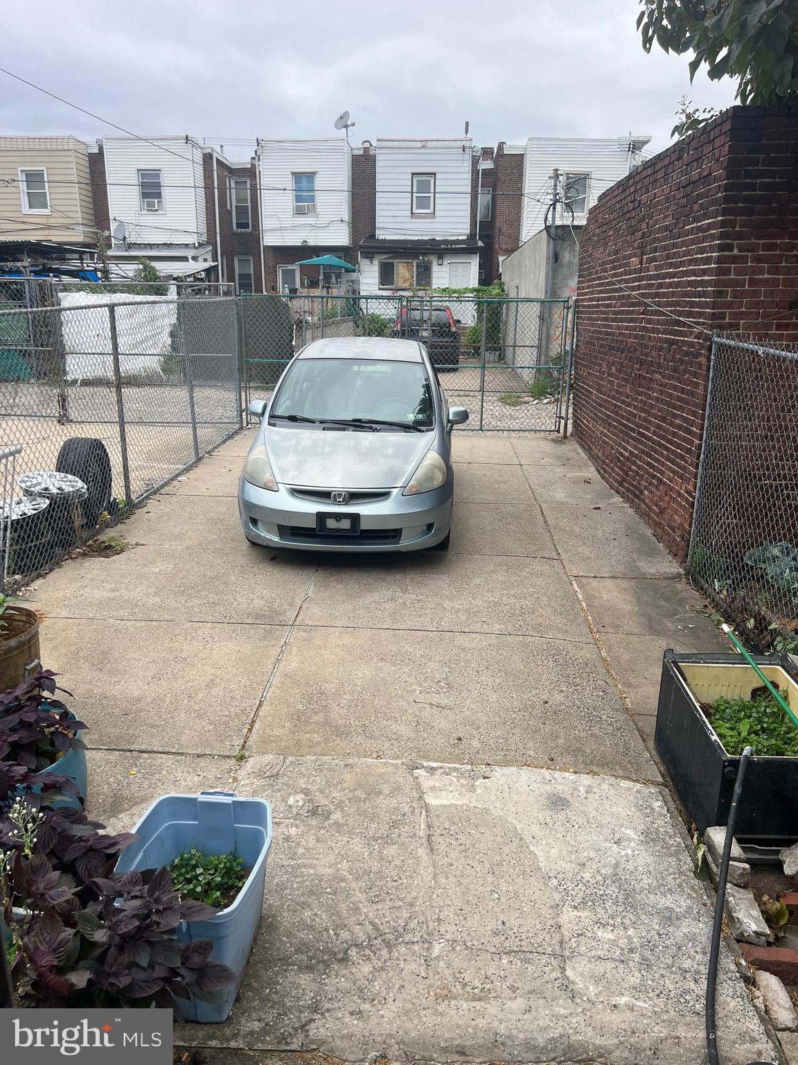 355 East Eleanor Street Philadelphia, PA 19120 - Photo 12 of 12