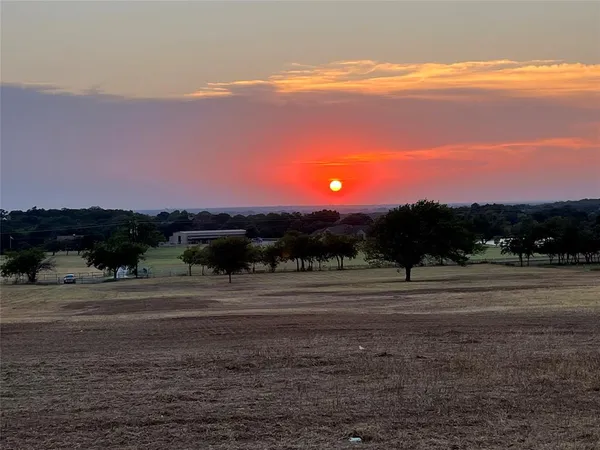 $1,200,000 | 2400 New Hope Road, Cross Roads, TX 76227