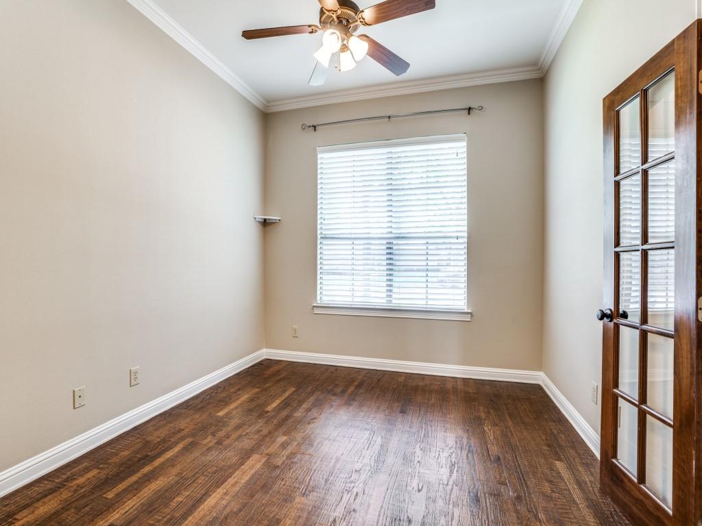 1402 Hampton Road Grapevine, TX 76051 - Photo 6 of 12