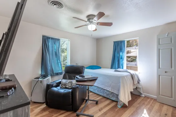 $300,000 | 2521 Radio Lane, Redding, CA 96001