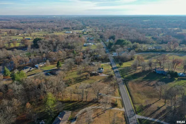 $39,900 | 15752 North Il Hwy 37, Mount Vernon, IL 62864