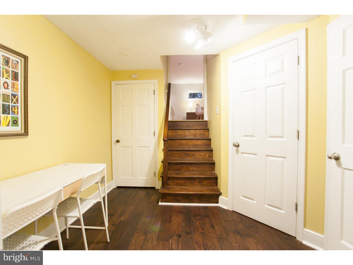 817 Warren Road Ambler, PA 19002 - Photo 16 of 23 Hallway