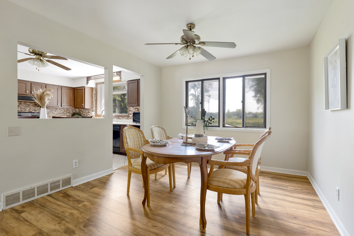 2911 Lincoln Road McHenry, IL 60051 - Photo 5 of 22 Gallery Image 5