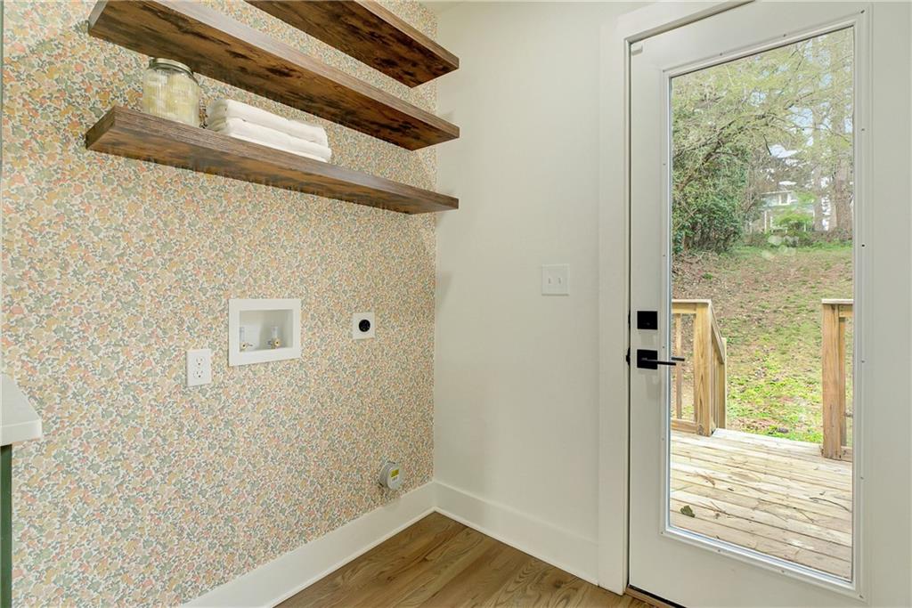 1747 Cascade Terrace Southwest Atlanta, GA 30311 - Photo 16 of 43