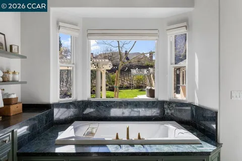 $3,850,000 | 218 Erselia Trail, Alamo, CA 94507