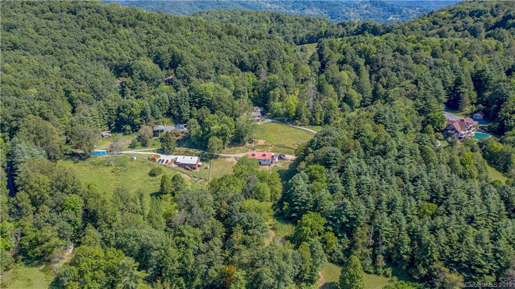 199 Safe Haven Road Waynesville, NC 28785 - Photo 4 of 26 Gallery Image 4