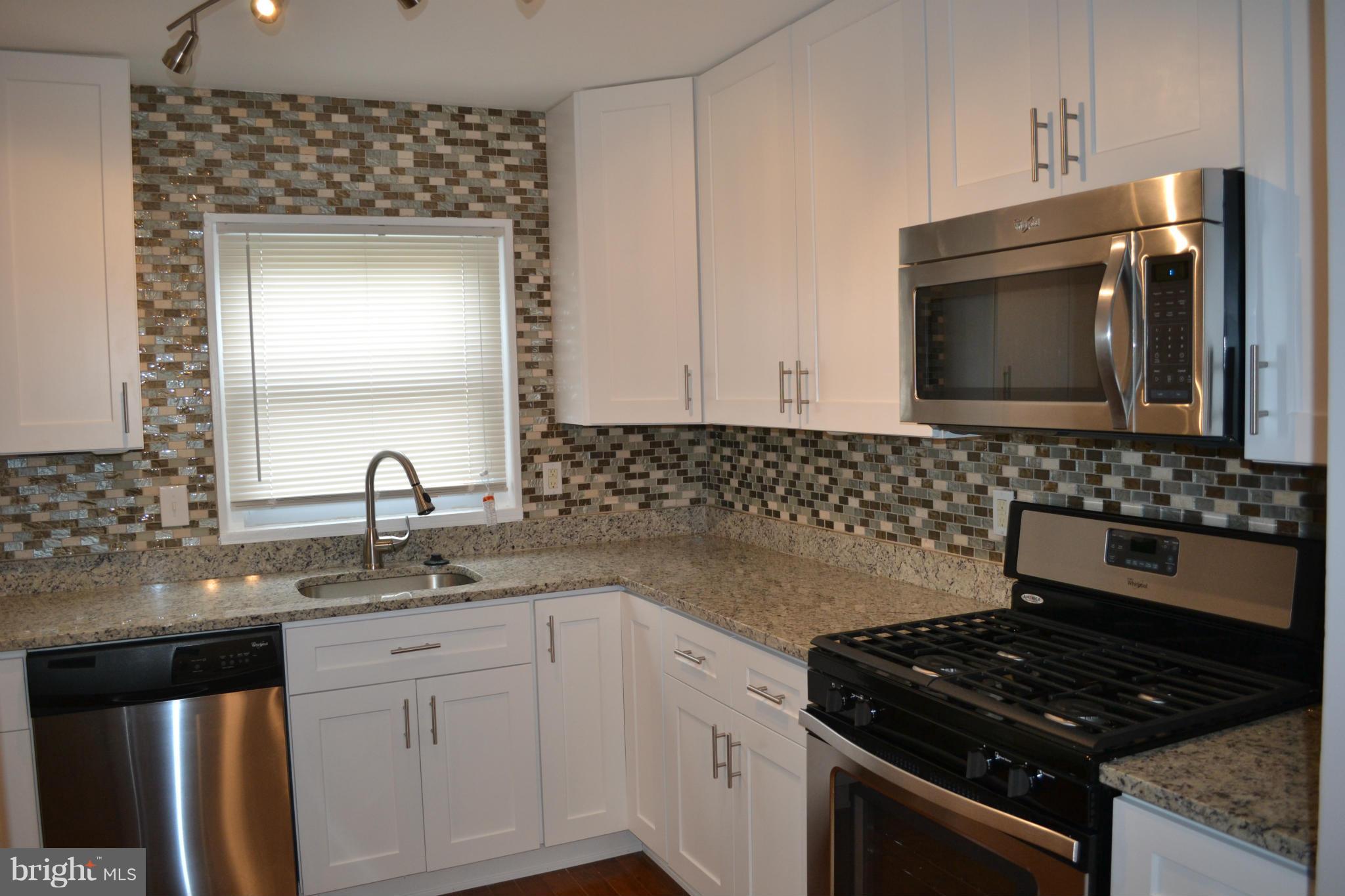 6814 Decatur Street Hyattsville, MD 20784 - Photo 11 of 25 Kitchen