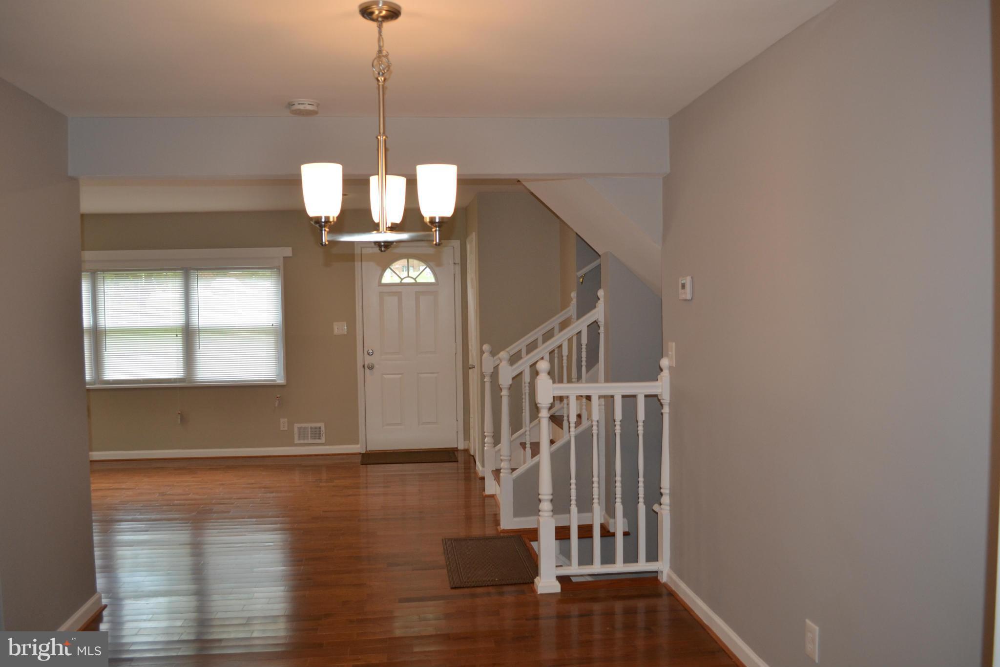 6814 Decatur Street Hyattsville, MD 20784 - Photo 6 of 25 Interior (General)