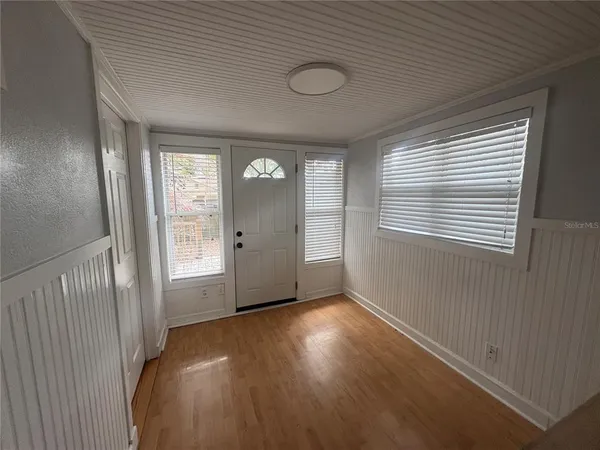 $1,895 | 745 Vistabula Street, Lakeland, FL 33801